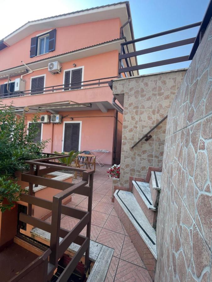 Comodo Loft Vicino La Metro Battistini Con Garage Rzym Zewnętrze zdjęcie
