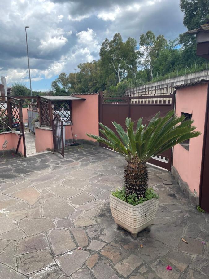 Comodo Loft Vicino La Metro Battistini Con Garage Rzym Zewnętrze zdjęcie